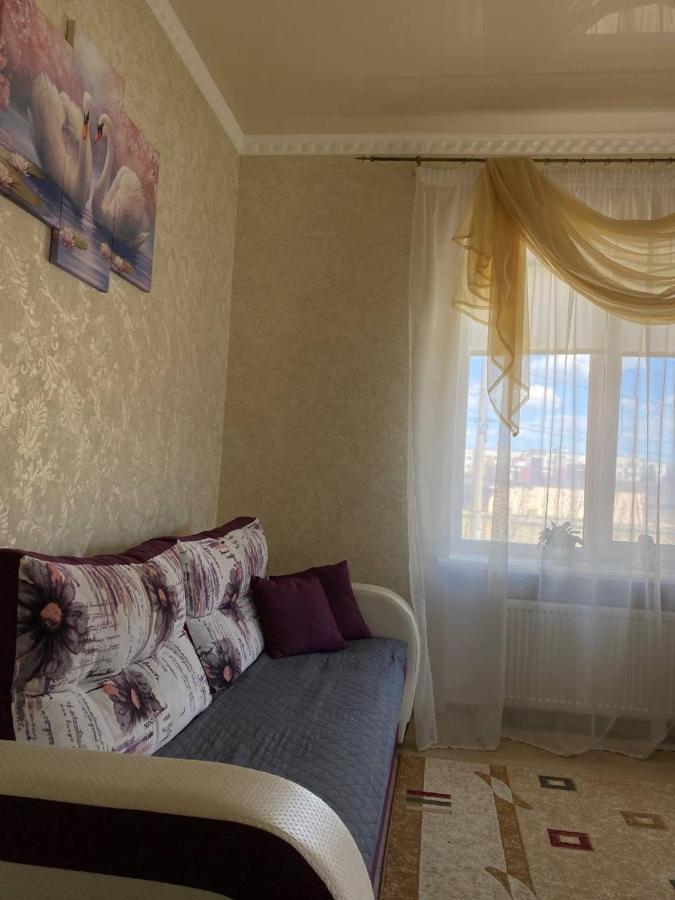 Apartments Koryatovichi Street Кам'янець-Подільский Екстер'єр фото